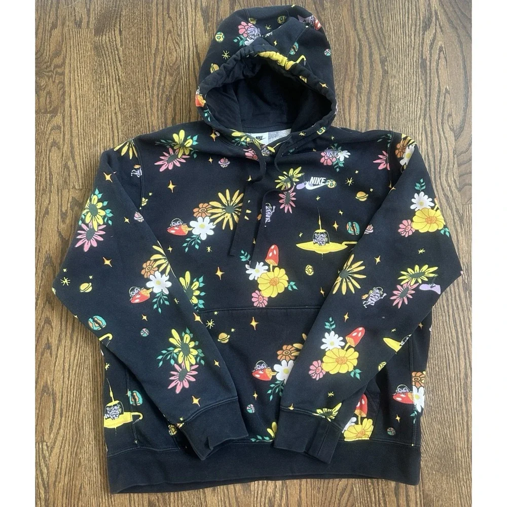 Nike Mens Sportswear Club Fleece Hoodie Trippy Toads Floral UFO Print Black L